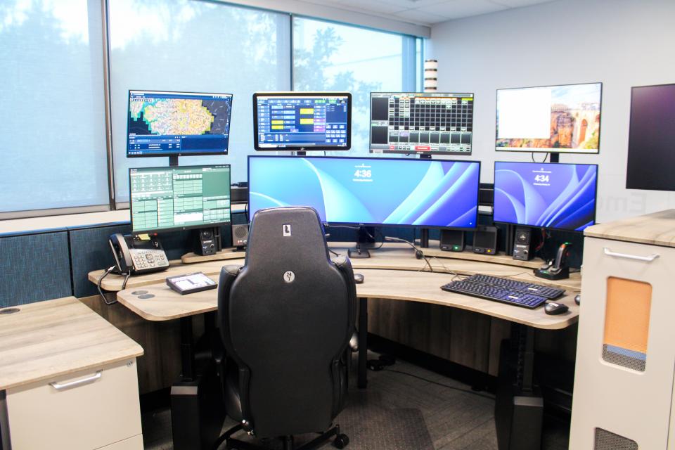 The new 9-1-1 Communications Center features individual dispatch stations equipped with advanced technology and communications systems, providing dispatchers with the tools they need to answer emergency calls, coordinate first responders, and more.